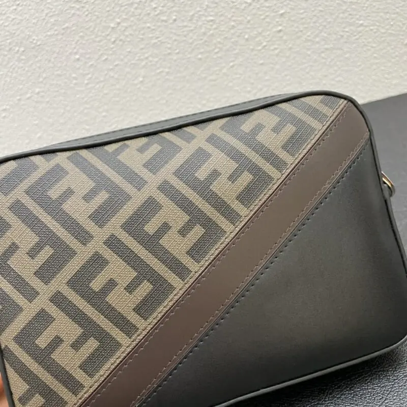 fendi aaa homme mini sac a main s_112ba152